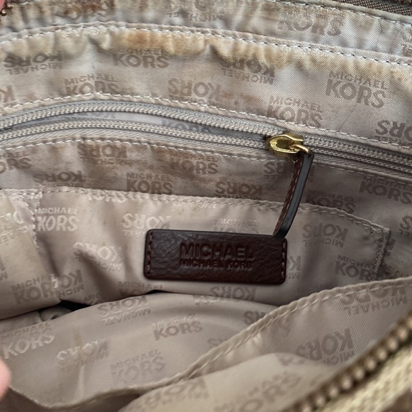 Michael Kors handbag - Picture 8 of 9